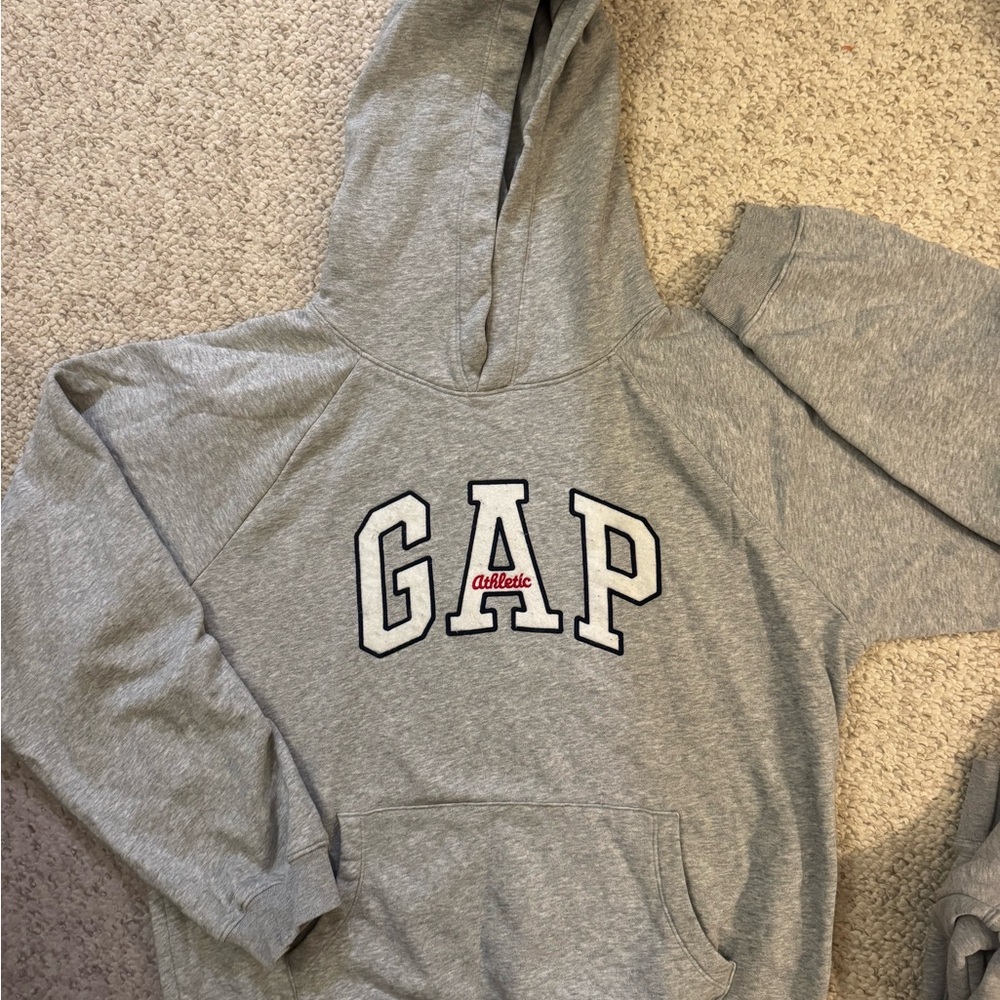 GAP Heather Gray Fleece Hoodie